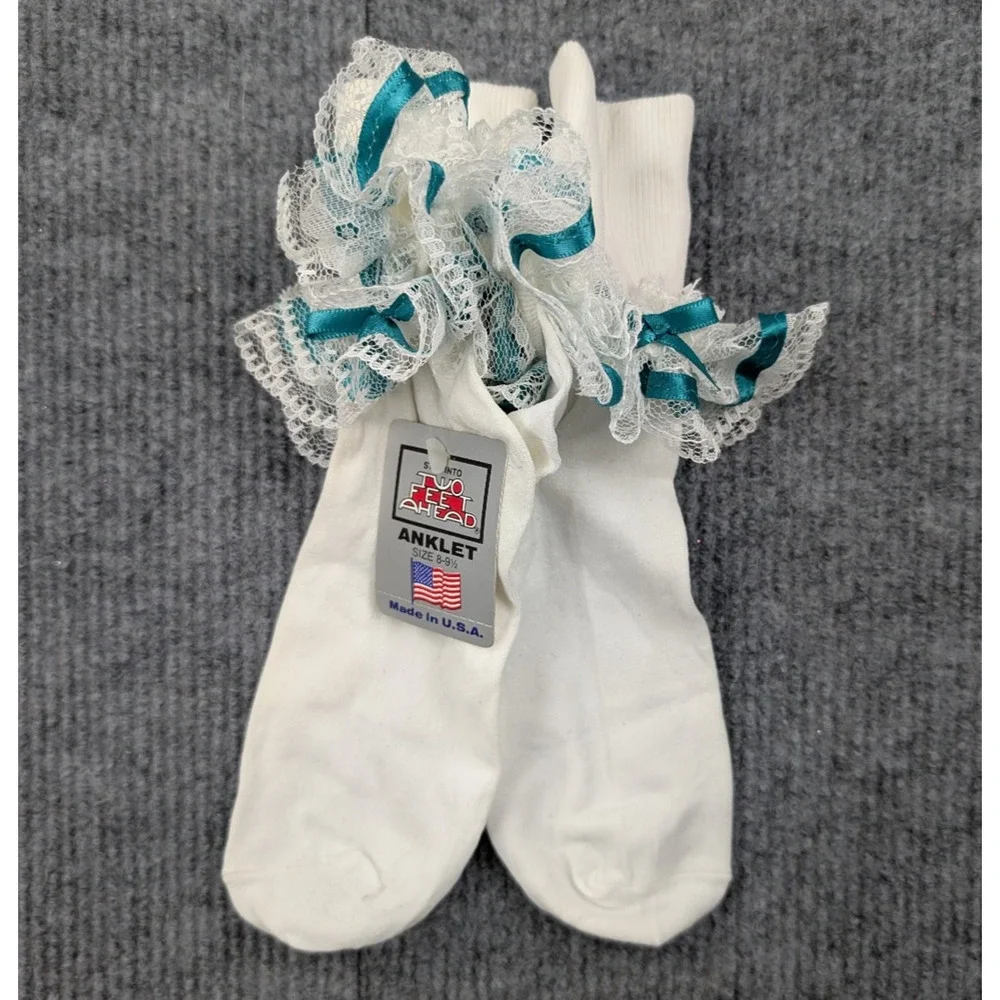 Vintage Nylon Ankle Socks Womens 8-9.5 Coquette Ruffle Event Lace 90s Dainty